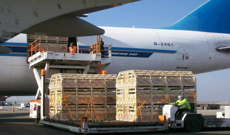 松阳到美国空运公司